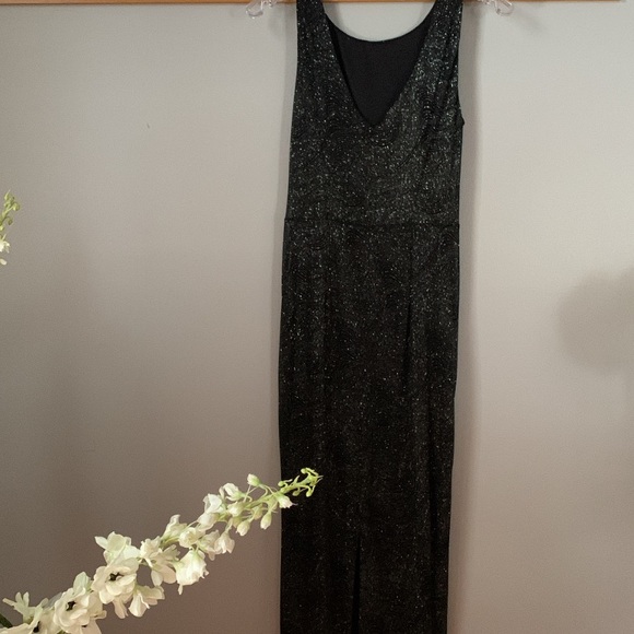 Gathered Swirl-Pattern Sparkle Calvin Klein Gown - Picture 10 of 11